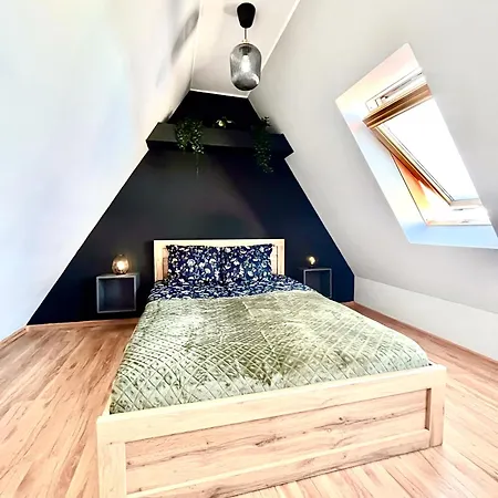 My Old Town - Dwupoziomowy Dluga 56 *